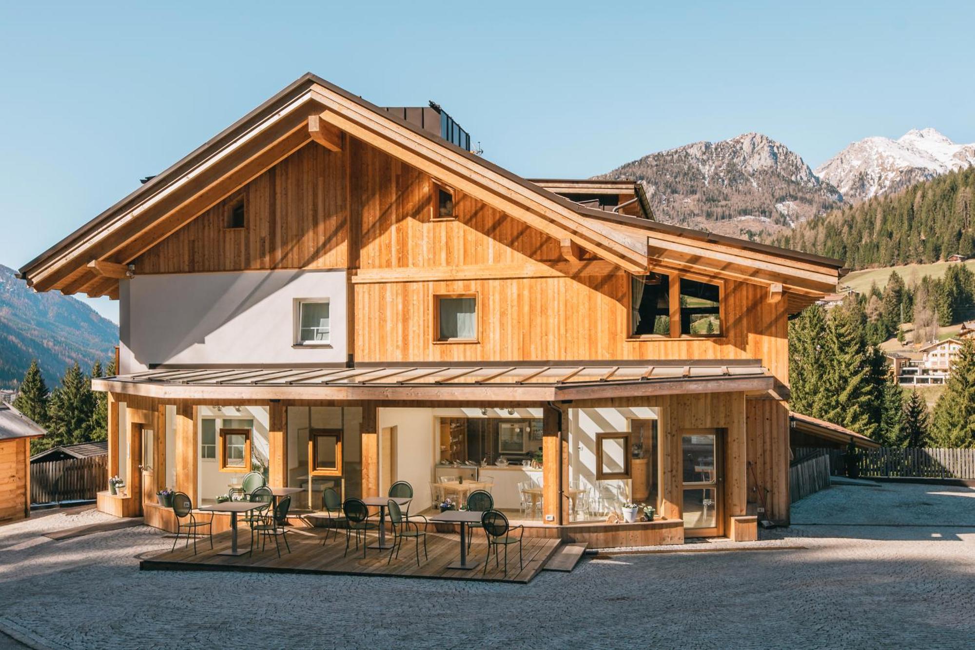 Appartamenti La Lum De Roisc Soraga Exterior foto